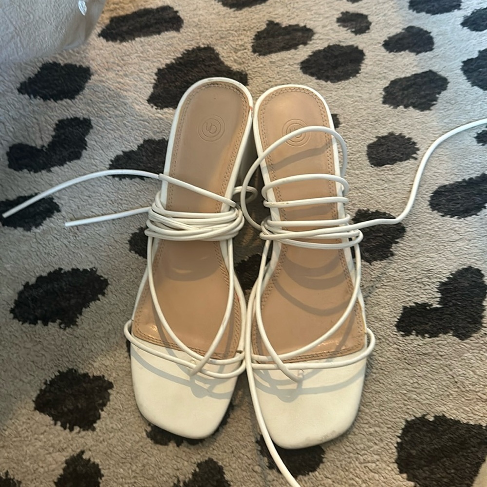 Urban outfitters block heel